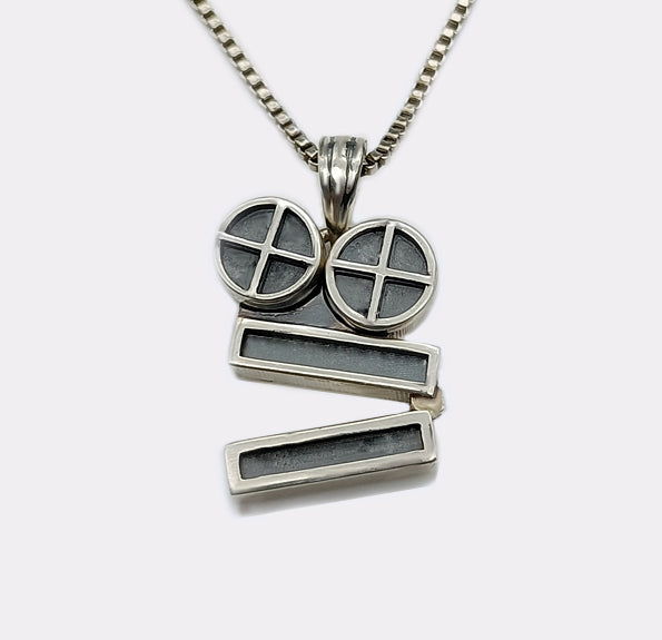 Opepen Silver Moveable Pendant